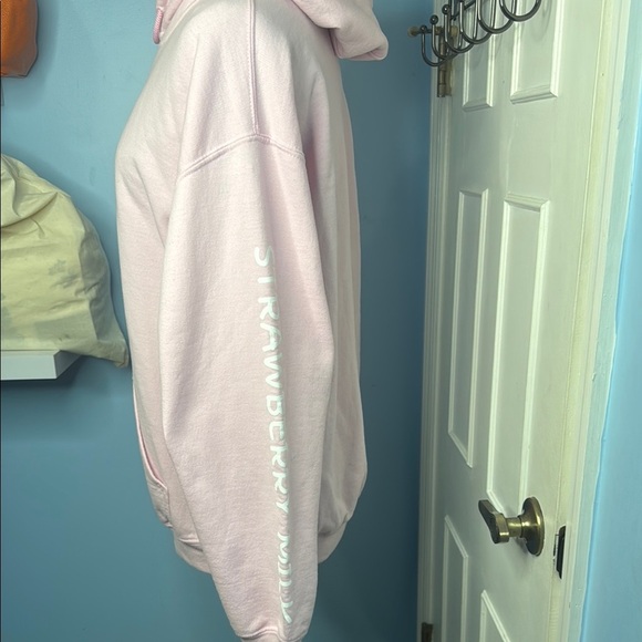 Sanrio Hello Kitty Strawberry Milk Pink Hoodie Milk Carton - Picture 3 of 7